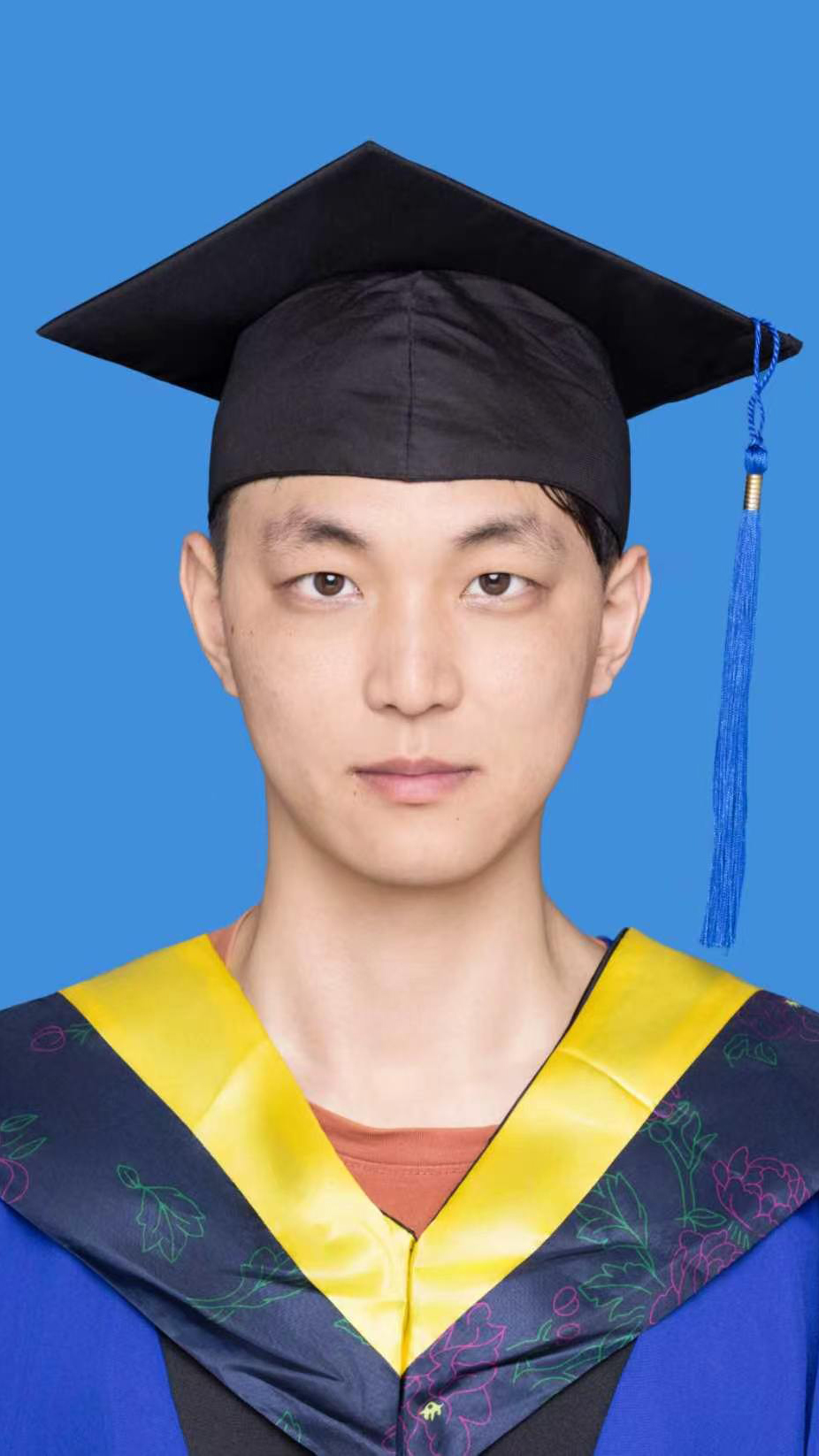 曹佩一